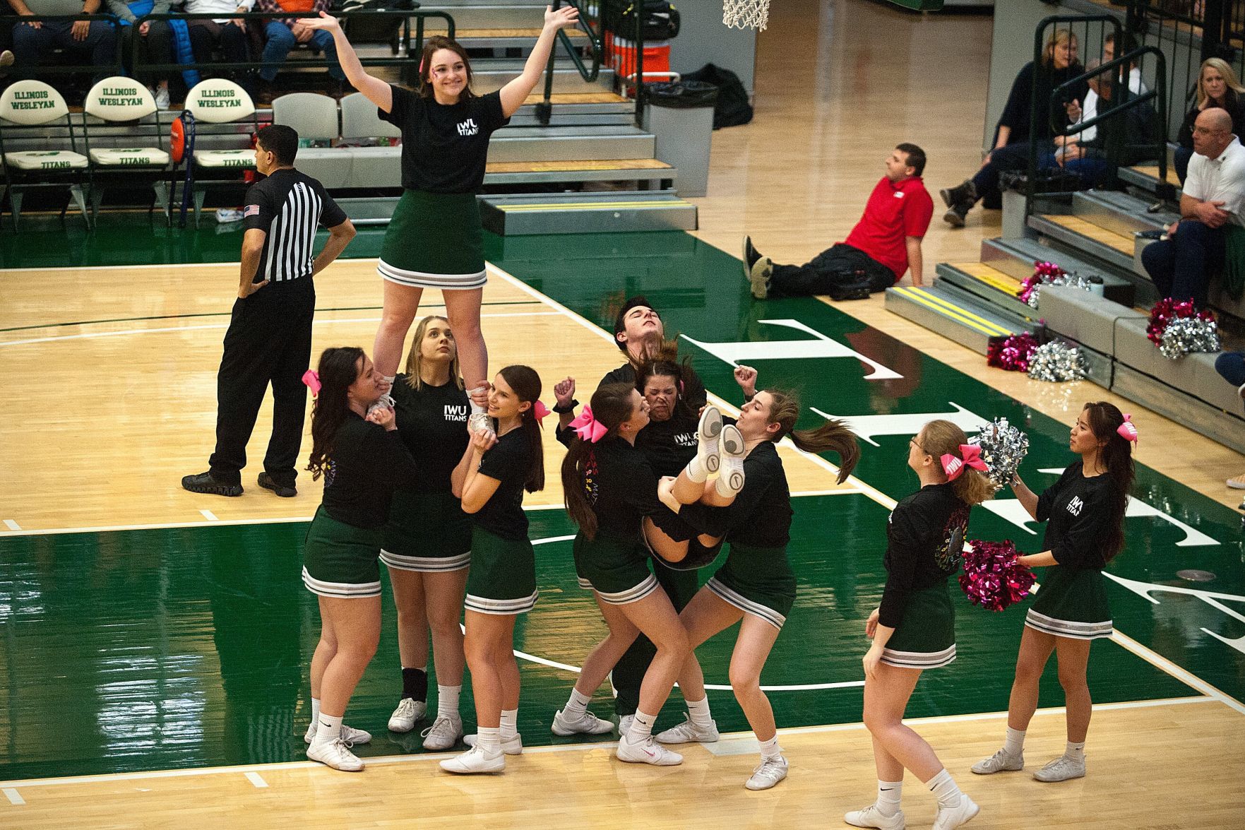 020220-blm-spt-19iwuhoops